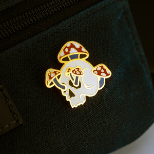 Psychedelic Golden Glow Shroom Skull Enamel Pin