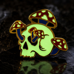 Psychedelic Golden Glow Shroom Skull Enamel Pin
